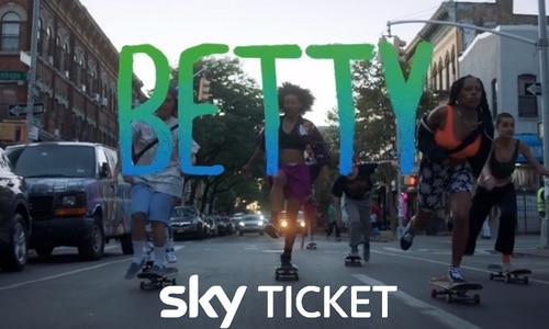 betty-sky-angebote-serie