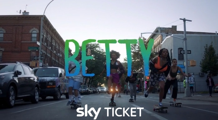 sky-betty-serie-angebote-betty
